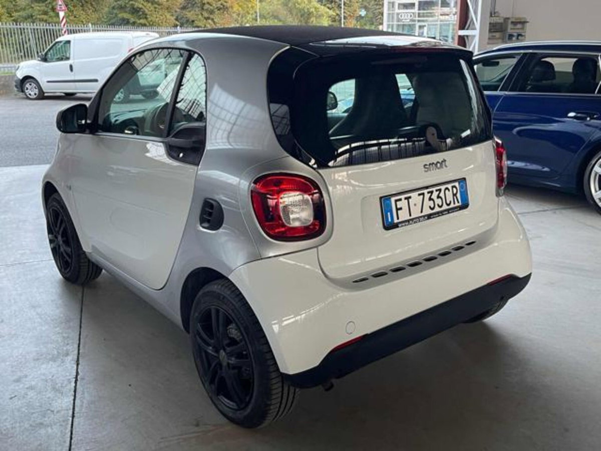 smart Fortwo 70 1.0 Passion (7)