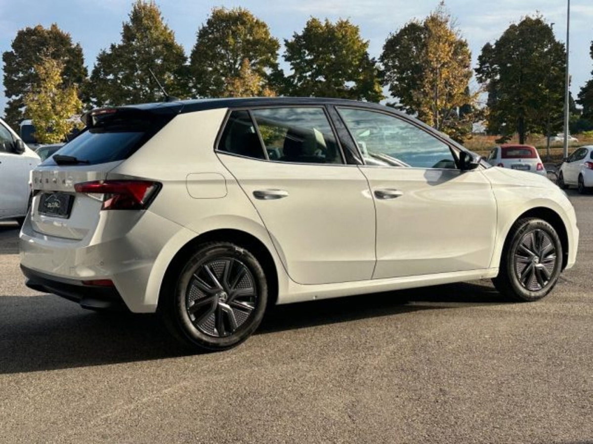 Skoda Fabia 1.0 MPI EVO 80 CV Monte Carlo (5)