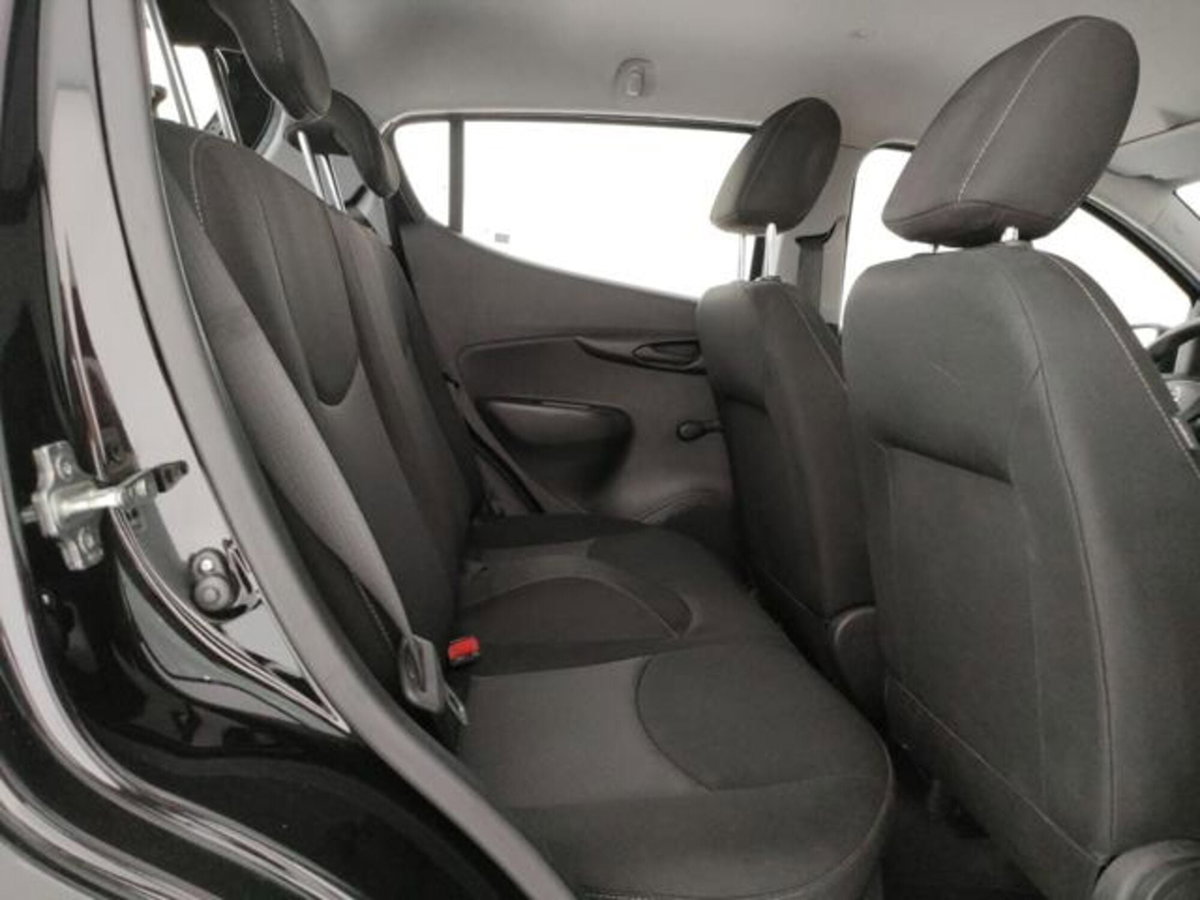 Opel Karl 1.0 73 CV GPL Advance (15)