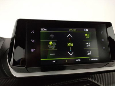 Peugeot 2008 PureTech 100 S&S Allure Pack (12)