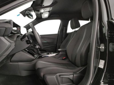 Peugeot 2008 PureTech 100 S&S Allure Pack (5)