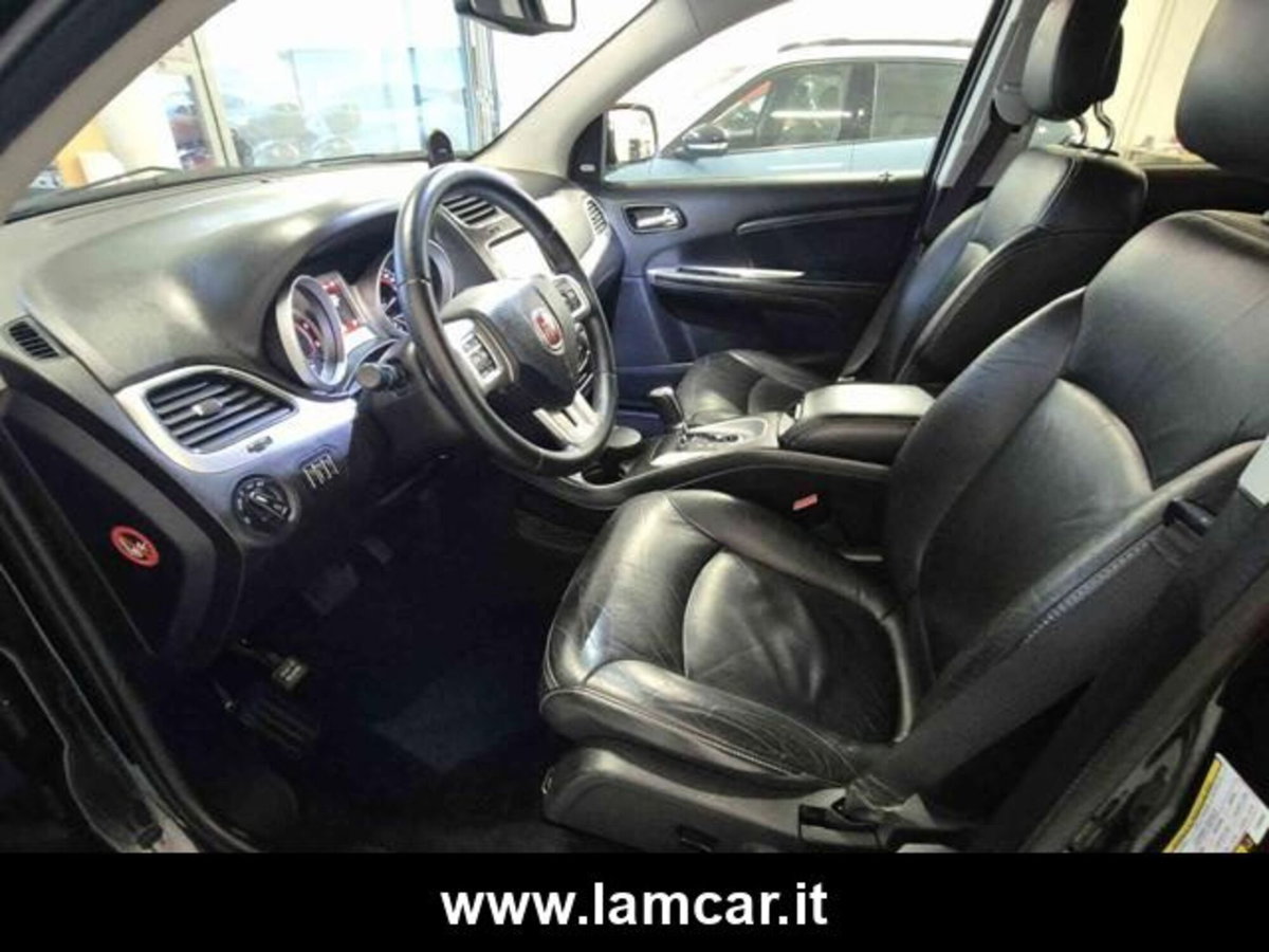Fiat Freemont 2.0 Mjt 170 CV 4x4 Automatica Lounge (13)