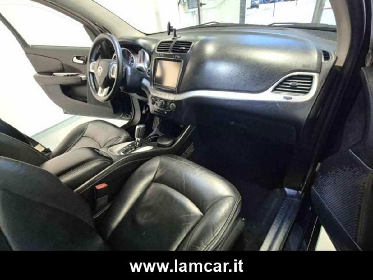 Fiat Freemont 2.0 Mjt 170 CV 4x4 Automatica Lounge (17)