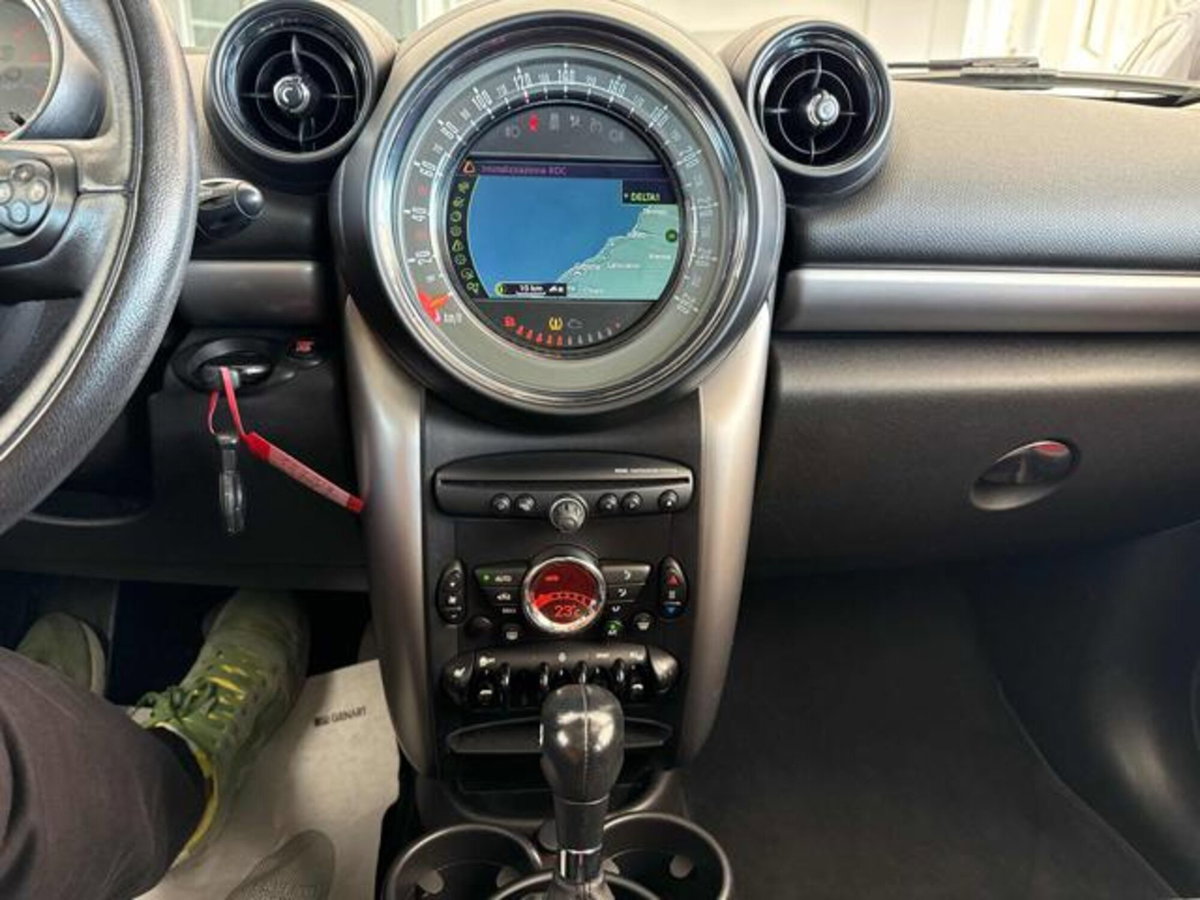 MINI Mini Countryman 2.0 Cooper D Business XL Countryman Automatica (11)