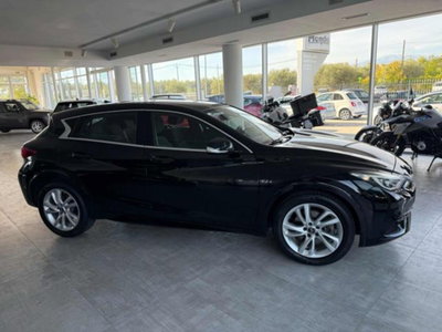 Infiniti Q30 2.2 diesel DCT Premium (4)