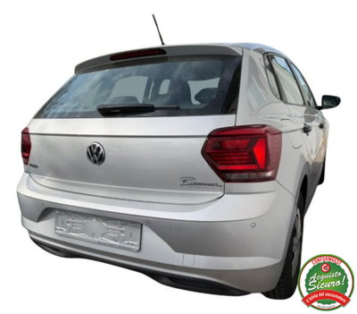 Volkswagen Polo 1.0 MPI 75 CV 5p. Comfortline (3)