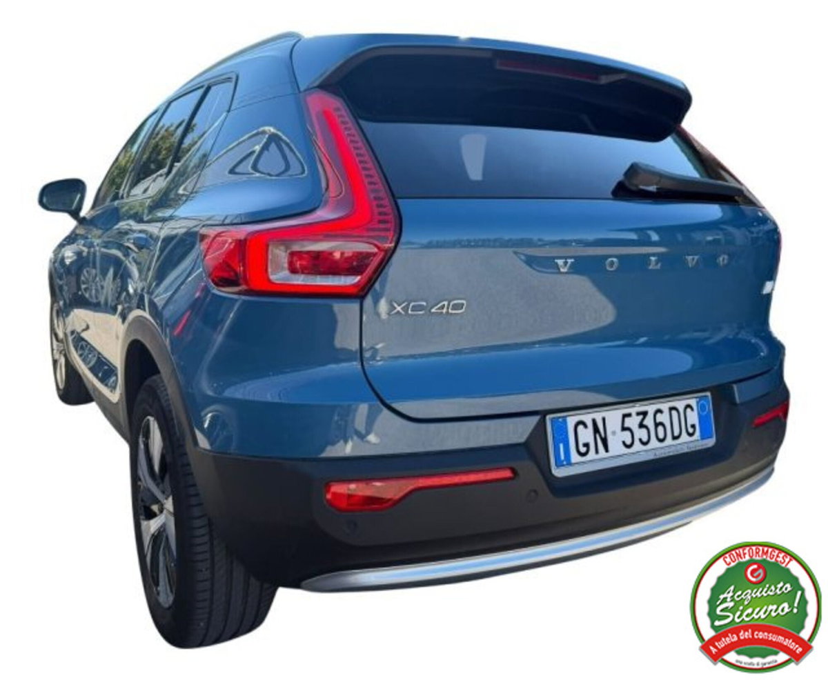 Volvo XC40 T4 Recharge Plug-in Hybrid R-design (4)