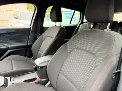 Ford Focus Station Wagon 1.0 EcoBoost Hybrid 125 CV Powershift SW ST-Line X (7)
