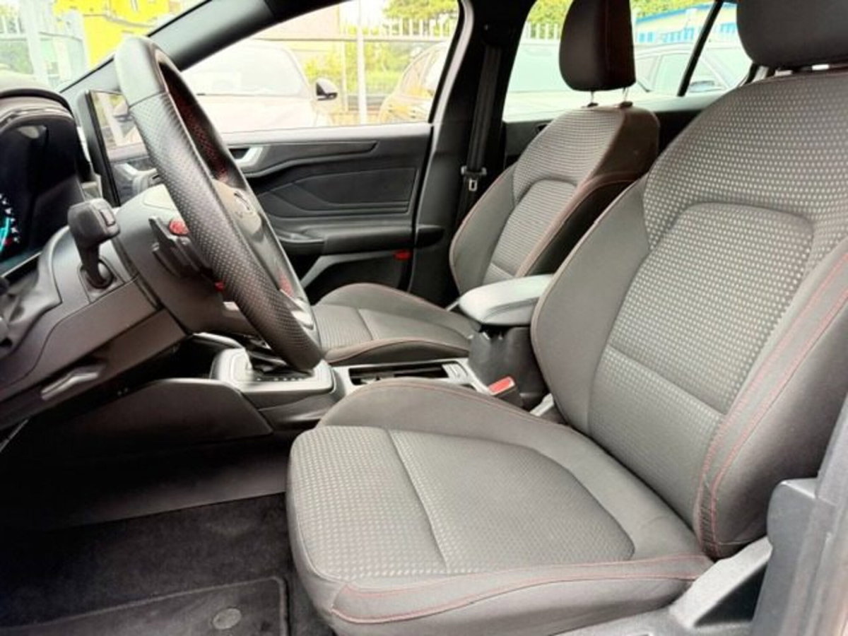 Ford Focus Station Wagon 1.0 EcoBoost Hybrid 125 CV Powershift SW ST-Line X (7)
