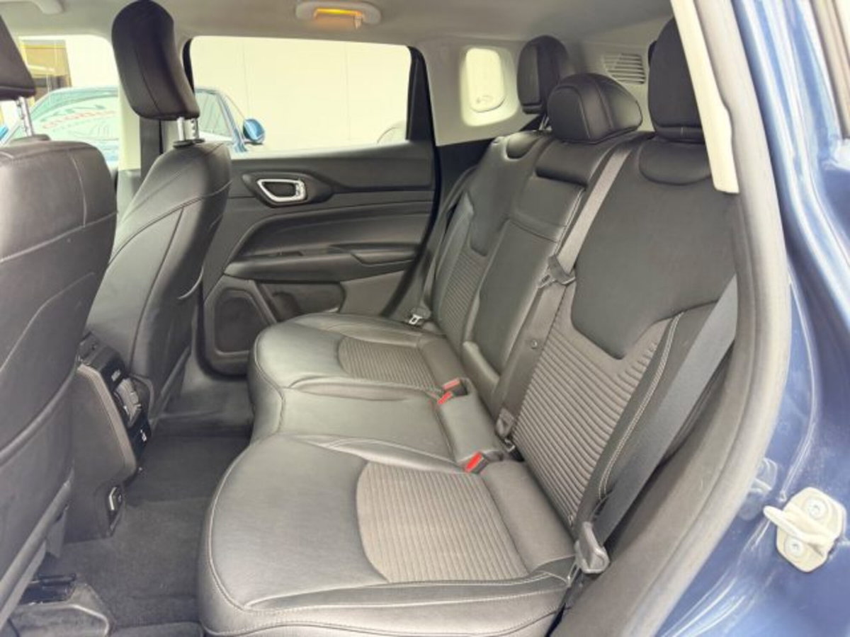 Jeep Compass 1.3 T4 190CV PHEV AT6 4xe Limited (8)