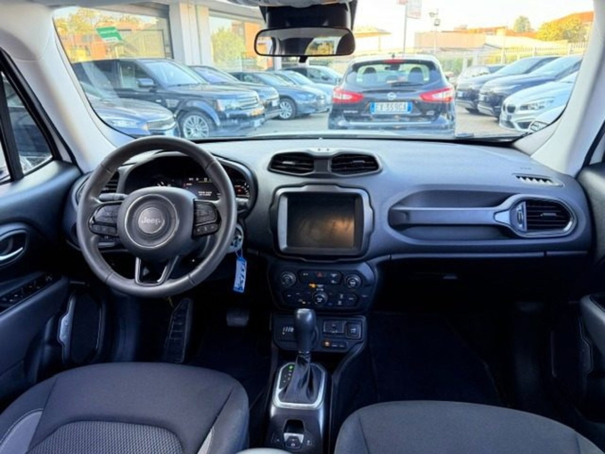 Jeep Renegade 1.3 T4 190CV PHEV 4xe AT6 Limited (11)