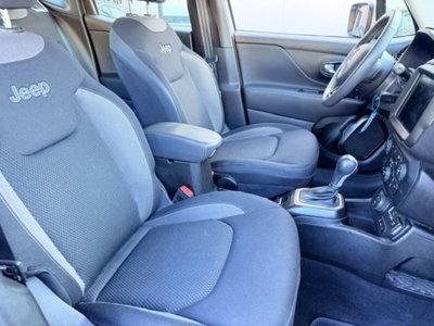 Jeep Renegade 1.3 T4 190CV PHEV 4xe AT6 Limited (12)