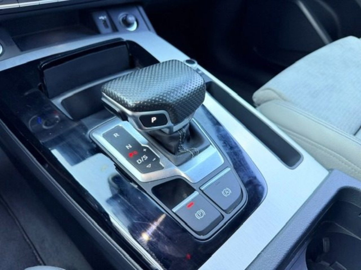 Audi Q5 Sportback 50 2.0 tfsi e S line quattro s-tronic (11)
