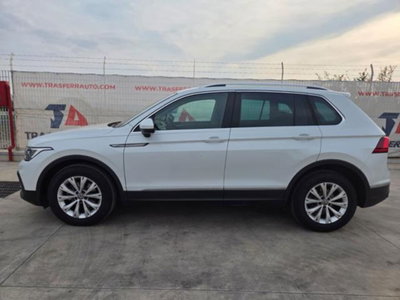 Volkswagen Tiguan 2.0 TDI 150 CV SCR DSG 4MOTION Life (2)