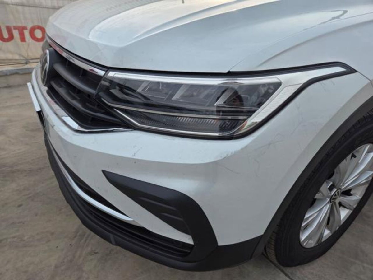 Volkswagen Tiguan 2.0 TDI 150 CV SCR DSG 4MOTION Life (20)