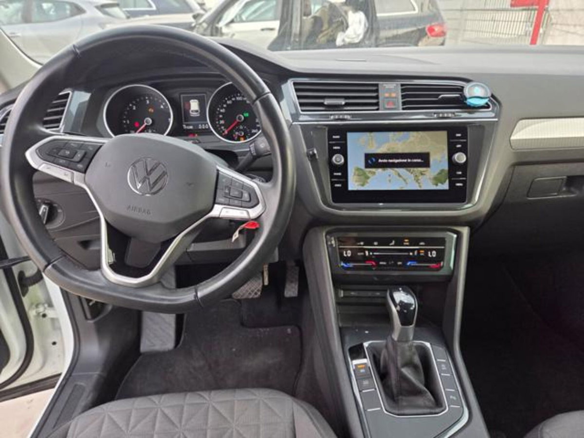 Volkswagen Tiguan 2.0 TDI 150 CV SCR DSG 4MOTION Life (8)