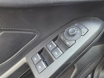 Ford Focus Station Wagon 1.5 EcoBlue 115 CV automatico SW ST-Line Design (17)