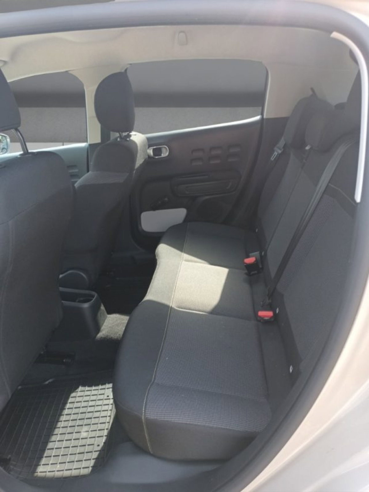 Citroen C3 1.2 puretech Max s&s 83cv neopatentati (7)