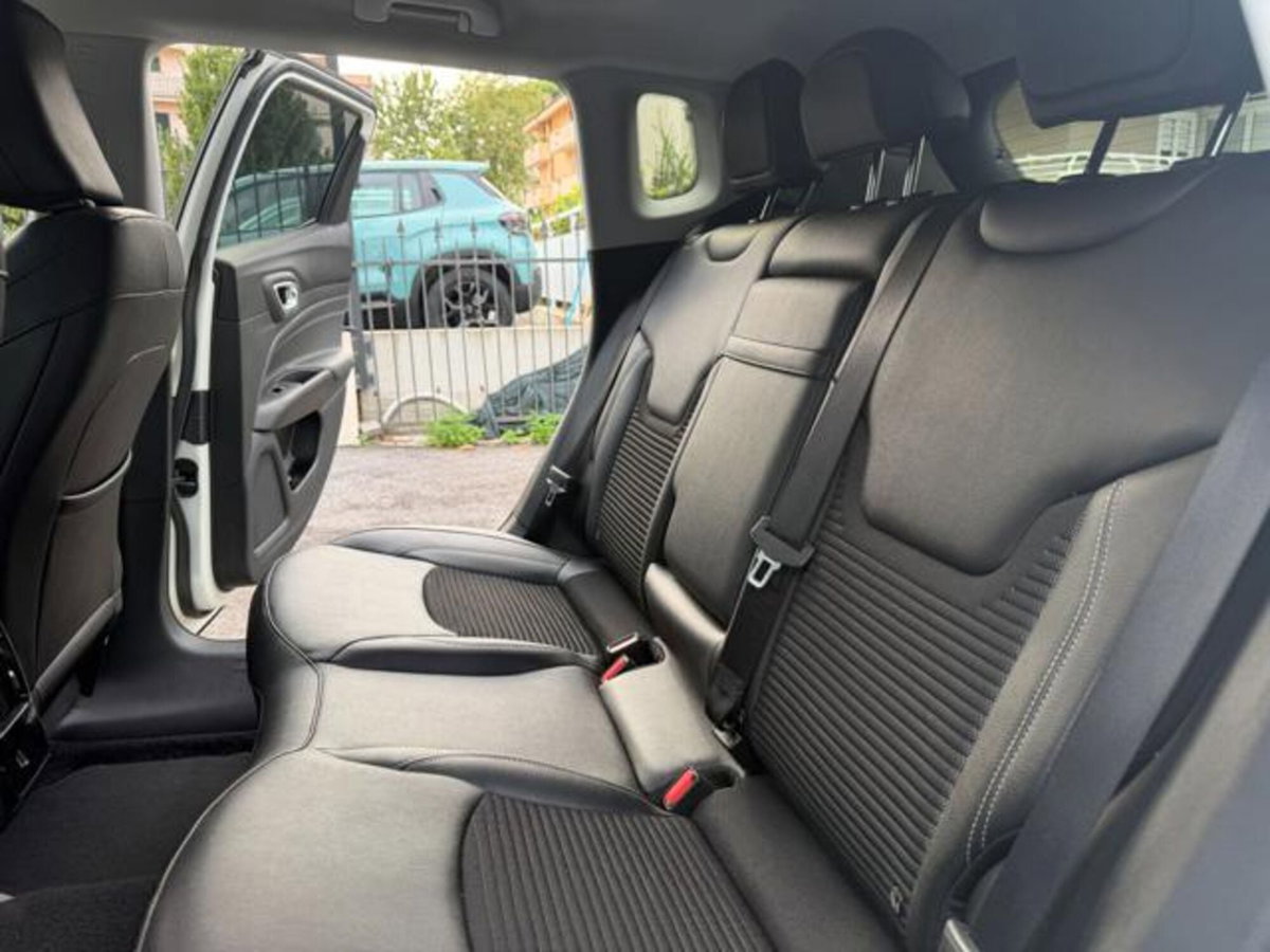 Jeep Compass 1.6 Multijet II 2WD S (10)