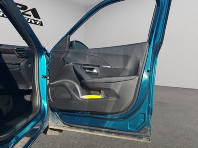 Peugeot 2008 PureTech 100 S&S Allure (17)