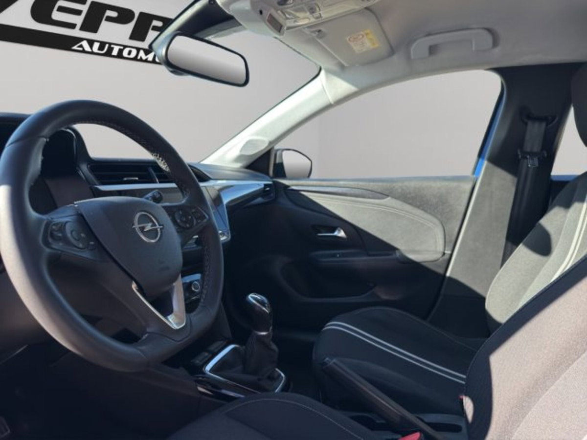 Opel Corsa 1.2 Edition (9)