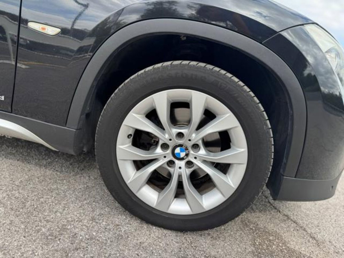 BMW X1 xDrive20d Futura (19)