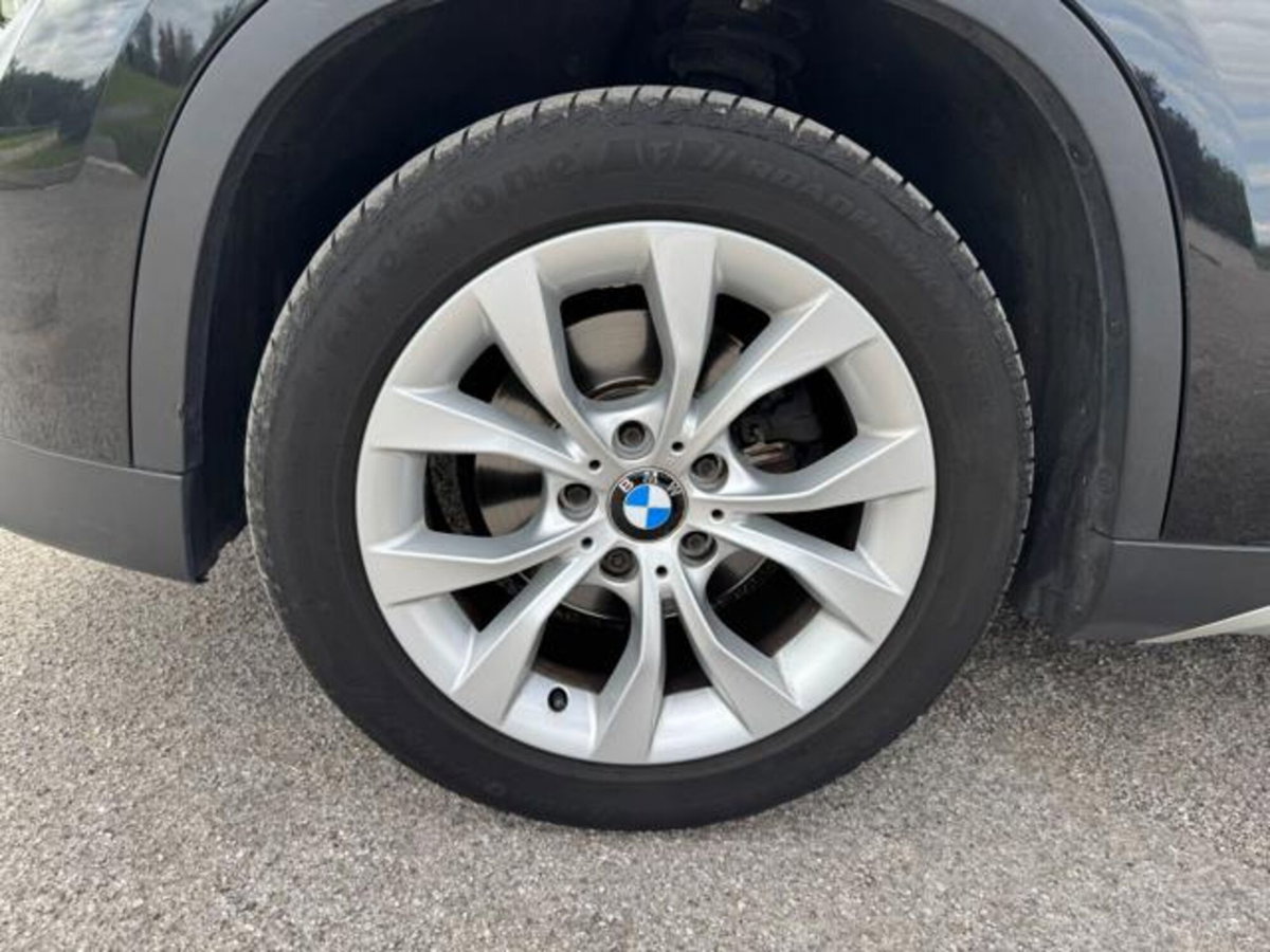 BMW X1 xDrive20d Futura (20)