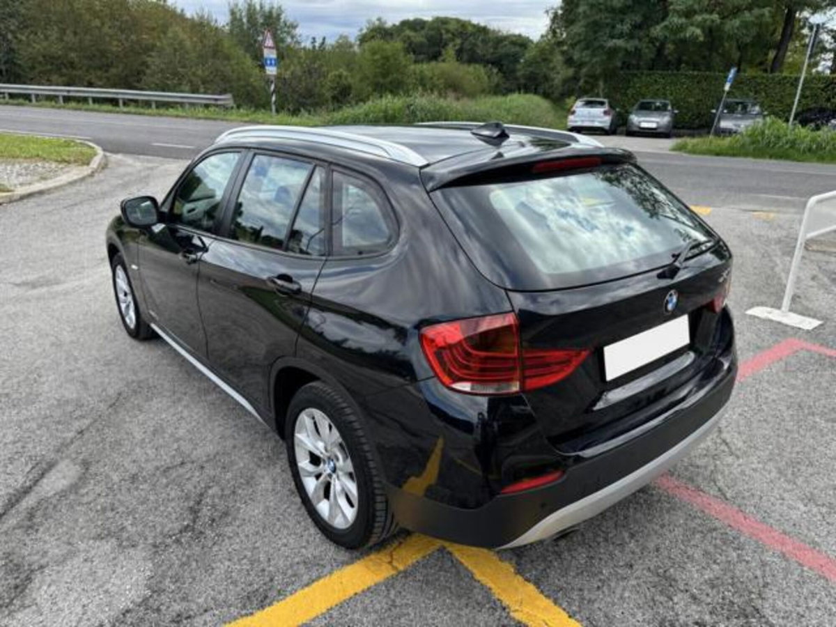 BMW X1 xDrive20d Futura (4)