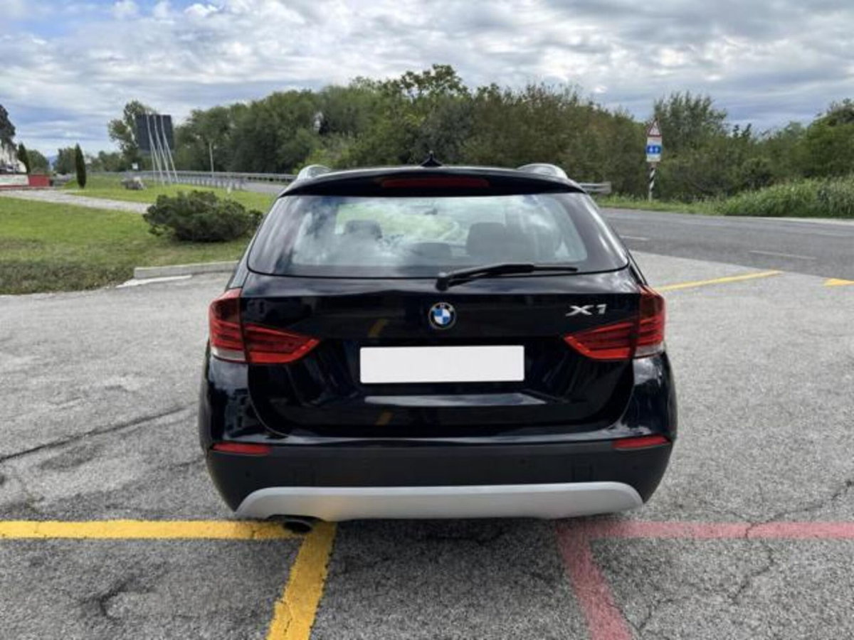 BMW X1 xDrive20d Futura (5)