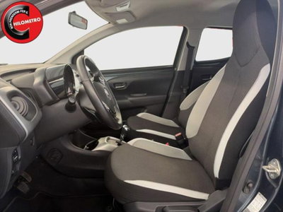 Toyota Aygo 1.0 VVT-i 69 CV 5 porte x-clusiv (8)