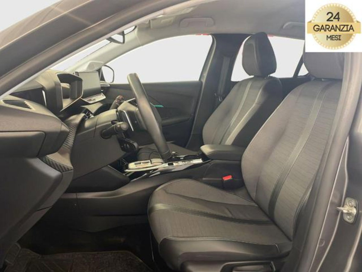 Peugeot 208 1.2 puretech Active s&s 100cv (9)