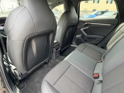 Audi A3 Sportback 35 TDI S tronic S line edition (14)