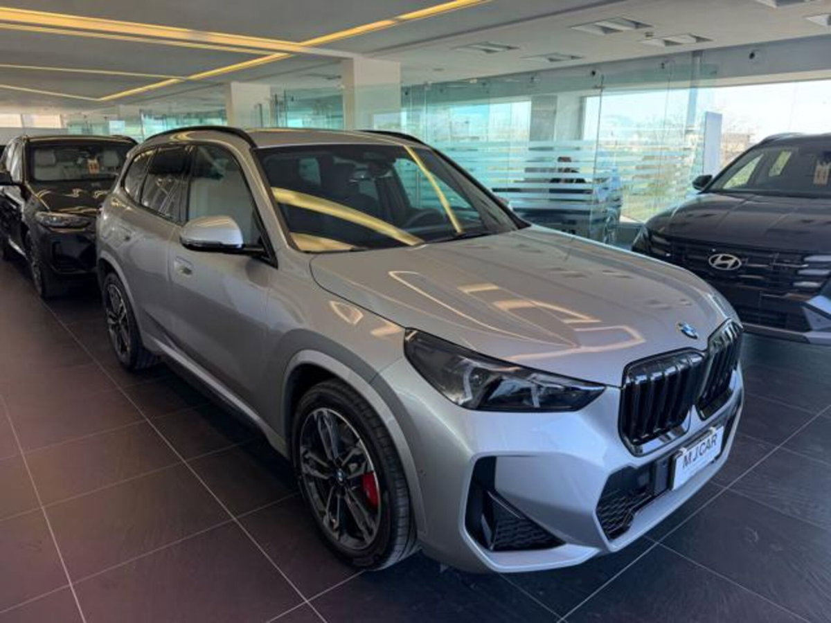 BMW X1 sDrive 18d Msport (4)
