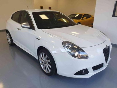 Alfa Romeo Giulietta 2.0 JTDm-2 Exclusive 140cv (2)