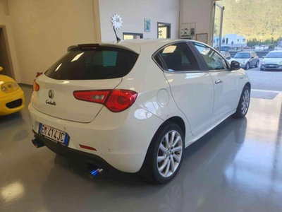 Alfa Romeo Giulietta 2.0 JTDm-2 Exclusive 140cv (3)