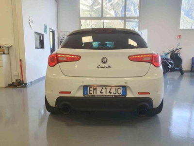 Alfa Romeo Giulietta 2.0 JTDm-2 Exclusive 140cv (5)