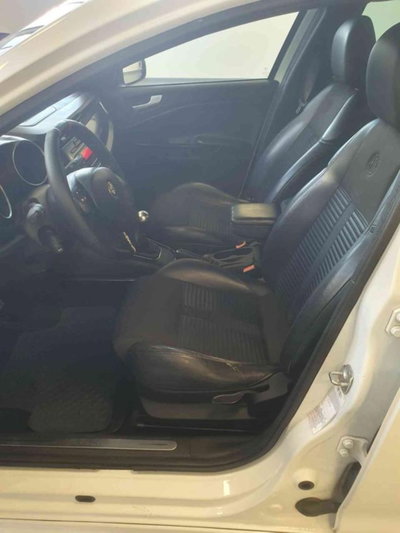 Alfa Romeo Giulietta 2.0 JTDm-2 Exclusive 140cv (7)