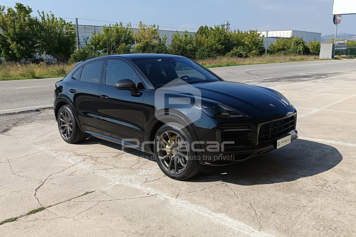 Porsche Cayenne Coupé 3.0 V6 (3)
