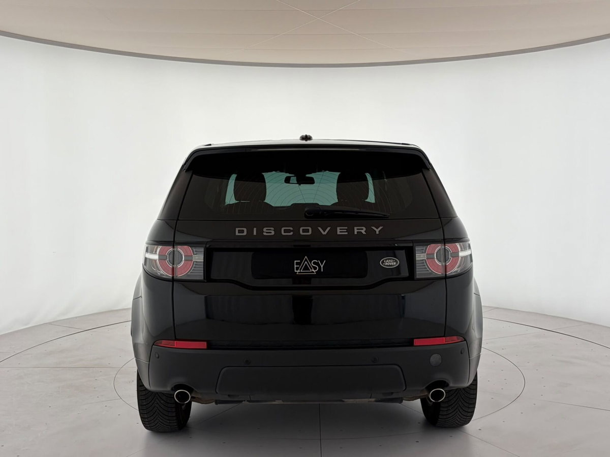 Land Rover Discovery Sport 2.2 TD4 SE (6)