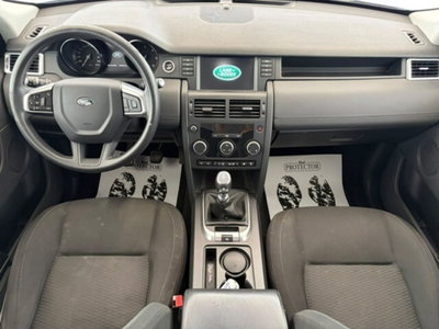 Land Rover Discovery Sport 2.2 TD4 SE (9)