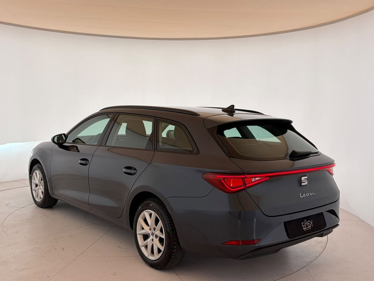 SEAT Leon ST Sportstourer 2.0 tdi Style 116cv (7)