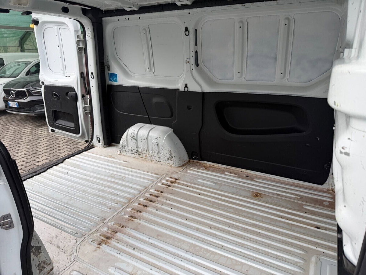 Fiat Talento Furgone Talento 1.6 MJT 120CV PC-TN Furgone 10q (11)