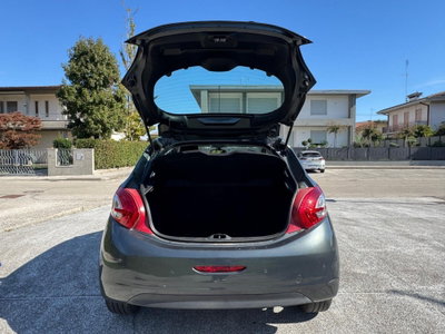 Peugeot 208 HDi 68 CV 5 porte Allure (12)