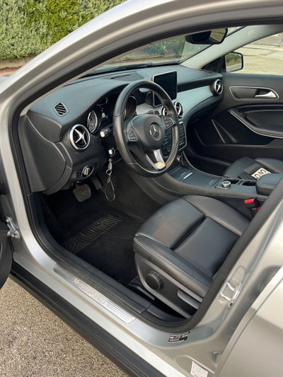 Mercedes-Benz GLA SUV 200 d Automatic Enduro (11)
