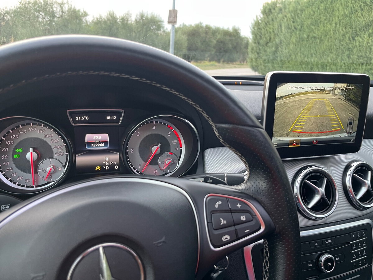 Mercedes-Benz GLA SUV 200 d Automatic Enduro (16)