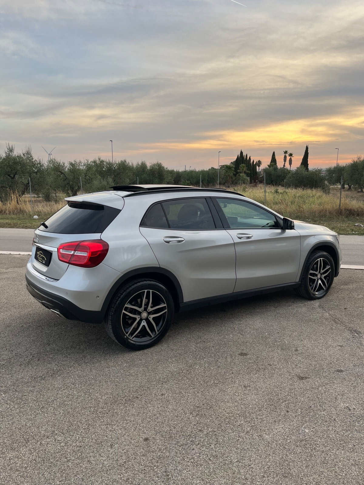 Mercedes-Benz GLA SUV 200 d Automatic Enduro (5)