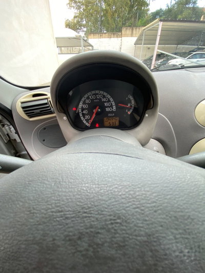 Fiat 600 1.1 Active (4)