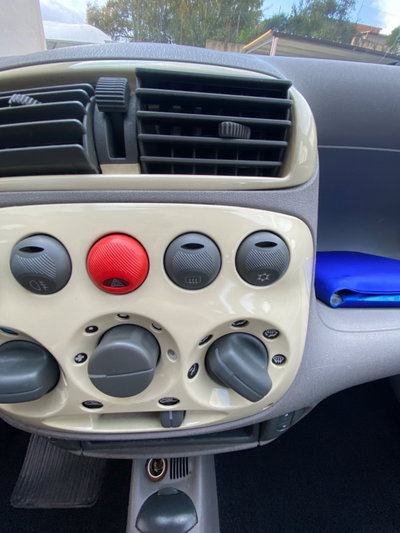 Fiat 600 1.1 Active (5)