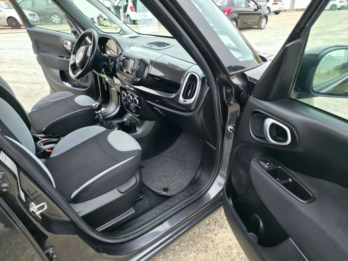Fiat 500L 1.4 95 CV Lounge (16)