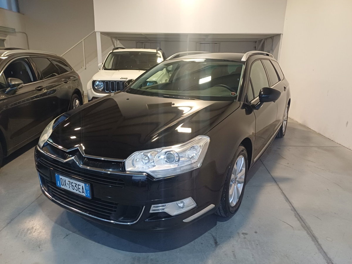 Citroen C5 Station Wagon 2.0 HDi 138 aut. Exclusive Style (2)